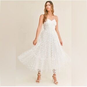 NWT Thirty Thirty LA Ivory Butterfly Dress - Midi - (Size Medium)